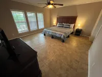 4-Bedroom Home, Delacroix Hwy, Great Fishing, AC, WIFI