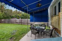 Cozy home away from home near the Bills Stadium Hotels near BJ's Plaza