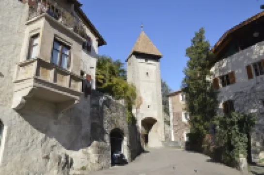 Appartment Trojer - sunny and a top location in Merano