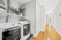 3BR2BA Retreat - 2min to Savin Hill Station Hotels near T-Mobile