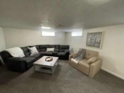 Cozy Downtown Zen Destination