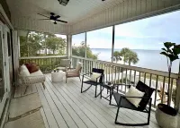 Solaria: Waterfront, Heated Pool, Kayak, Fish/Golf, St George Island
