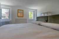 AT WOLF HOUSE, ELEGANT PANORAMIC HOUSE Hotels in Cison di Valmarino