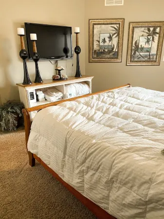 T&J Condo Rental...Waterpark Getaway6 Brides Bay waterpark passes