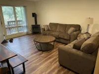 Newly remodeled Girdwood condo, steps from the ski slopes