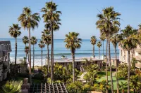 Newly renovated - Direct Ocean View - steps to Ocean