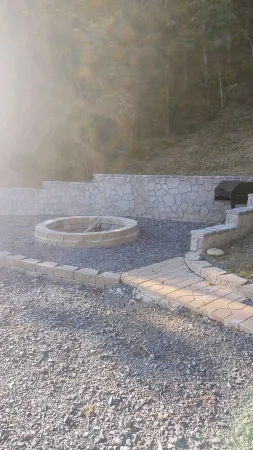 1-Br Cabin Just 5 Minutes to Great Smoky Mountains National Park on Cosby Creek