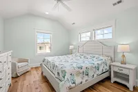 Spacious Bayfront Home with Pool