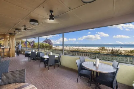 Avail March 8-15, 3-nt Min! Newly Remodeled Beachfront Apollo Condo 7th Floor