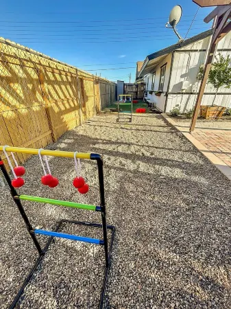 Cozy Home w/Yard & Outdoor Kitchen 5 min. Drive to Downtown & Airport