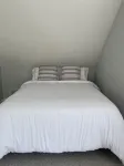 Quaint & Clean Cape Cod Loft Các khách sạn ở 