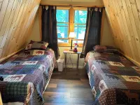 Waterfront -Cozy Camp Triangle
