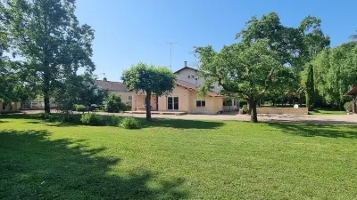 Maison Style Landais Climatisée. Piscine Privée. Parc. Idéal Pour Familles Hoteles cerca de E.Leclerc Bergerac