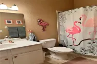 3-Bedroom Condo Resort and Spa Minutes from Disney