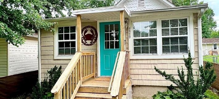 The Blue Crab Beach House - Free beach passes Hotels in Calvert County