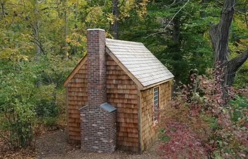 Walden Cabin Experience Hotels in Huntsville