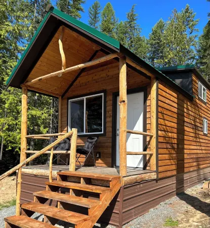 Bull Lake, Montana Mountaintop Retreat