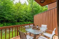 Redwood Retreat in Windham - Pool! Tennis!