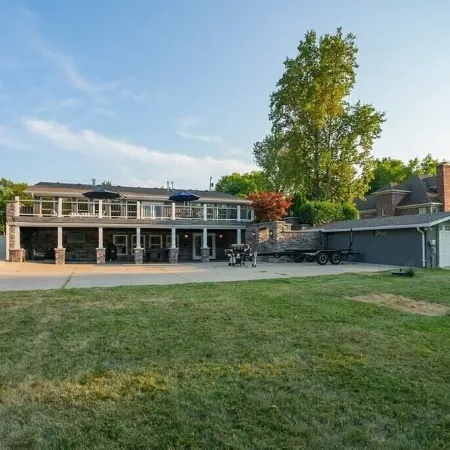 Lakefront Home! Game Tables and Boat Dock