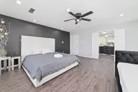 Houston Little Saigon, 4 Bedrooms with Pool, Heart of Houston Asian Town Hotels near Chinatown