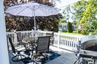 Spacious Family-Friendly Private Home. Beach Decor. BBQ Grill. Fire-Pit.