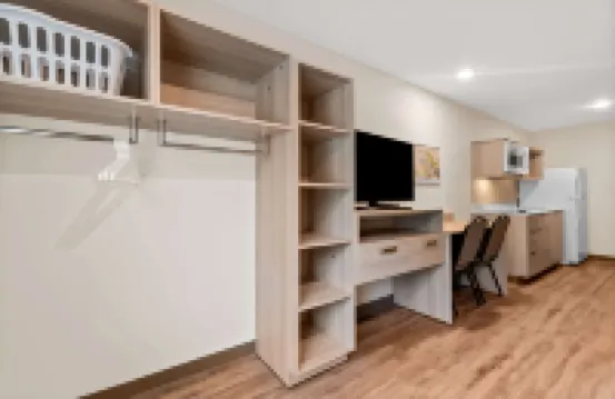 Woodspring Suites Pensacola West