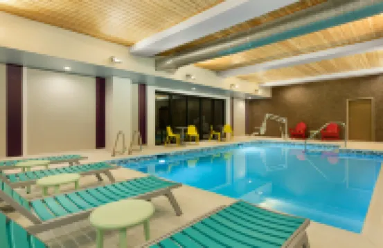 Home2 Suites by Hilton Portland Airport or