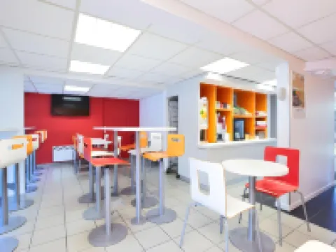 嘉廷內普萊喜Première Classe酒店 佈雷西爾酒店