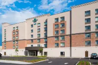 Homewood Suites by Hilton Ottawa Airport - Bathtub