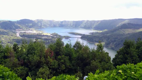 Cozy Vacation Rental in Ponta Delgada - Ideal for Relaxing Getaways Hotels in Arrifes