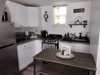 Tiny Spa Cottage Retreat