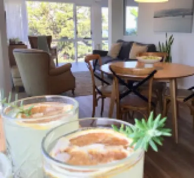 YEPPOON CBD UNIT9  Opposite Beachfront with Ocean Views