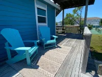 A Jolly Boat-A FEW STEPS TO BEACH-ocean side Corolla. Perfect for families! Hotels in Corolla