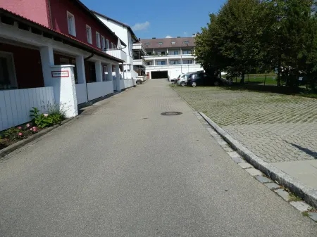 Allgäu room apartment no. 7 Отели в г. Дурах