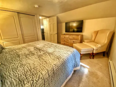 Historic two bedroom house in Old Town Steamboat Springs.  Quiet neighborhood.