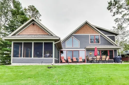 Ivy Lane is located on Crosslake of the Whitefish Chain of Lakes