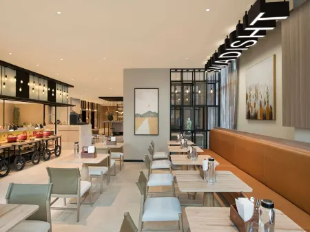 ibis Mumbai BKC Отели рядом со станцией Lokmanya Tilak Terminus