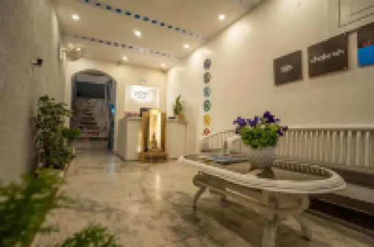 Chakrah by Hermitage Rishikesh