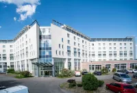 Best Western Conference Airporthotel Frankfurt-Moerfelden Hotels near Badesee Walldorf