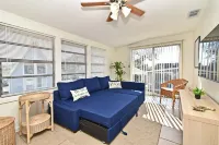 Villa Near Disney, Universal, Golf, & Pickleball