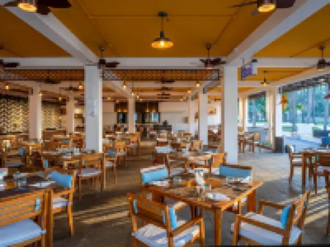 Silver Waves Resort & Spa - Daman โรงแรมในดามัน