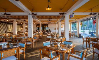 Silver Waves Resort & Spa - Daman
