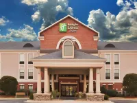 Holiday Inn Express & Suites Morehead City Hotels in Pine Knoll Shores