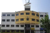 Hotel Dhruv Palace Hotels near Puratan mahadev mandir(original traymbakeshwar)