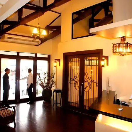 Phela Grande Residences