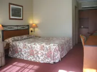 Jamberoo Pub & Saleyard Motel Hotels in Oak Flats