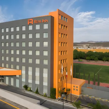 Real Inn San Luis Potosi Отели рядом с достопримечательностью «Парк Тангаманга»