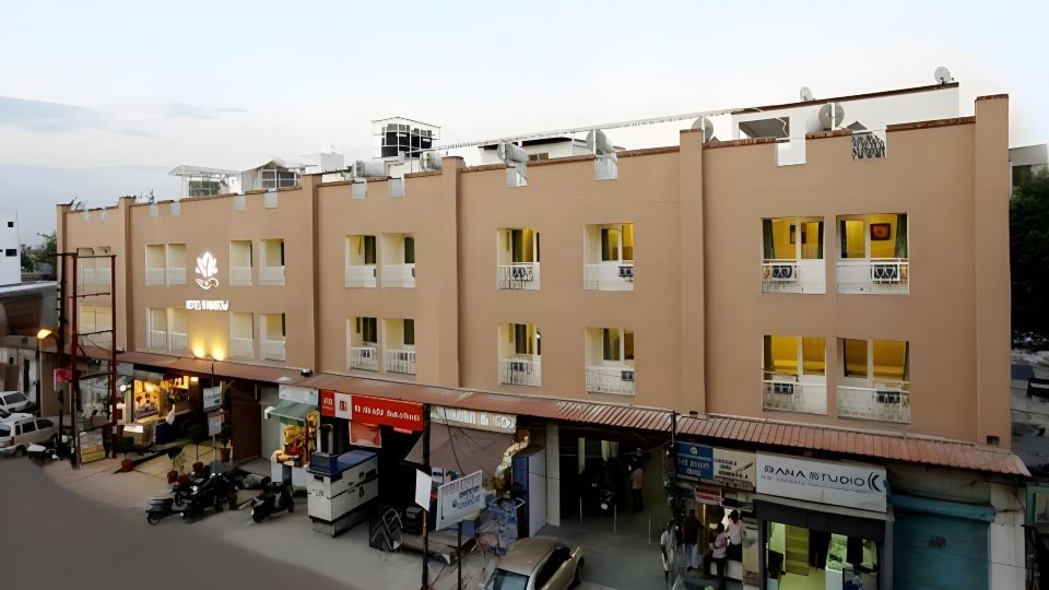 Hotel Rainbow
