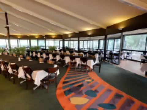 ディスカバリー リゾーツ - キングス キャニオン ピーターマンのホテル