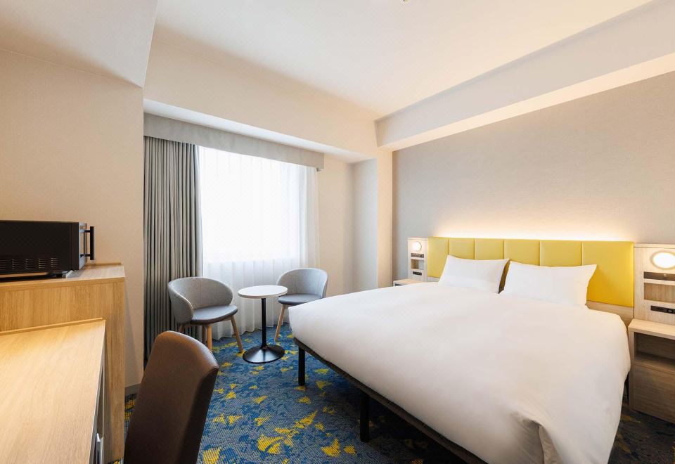 2. JR 이스트 호..